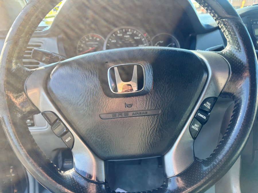 Used 2004 Honda Pilot EX image 16