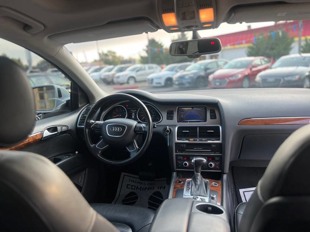 Used 2015 Audi Q7 3.0T Premium image 11
