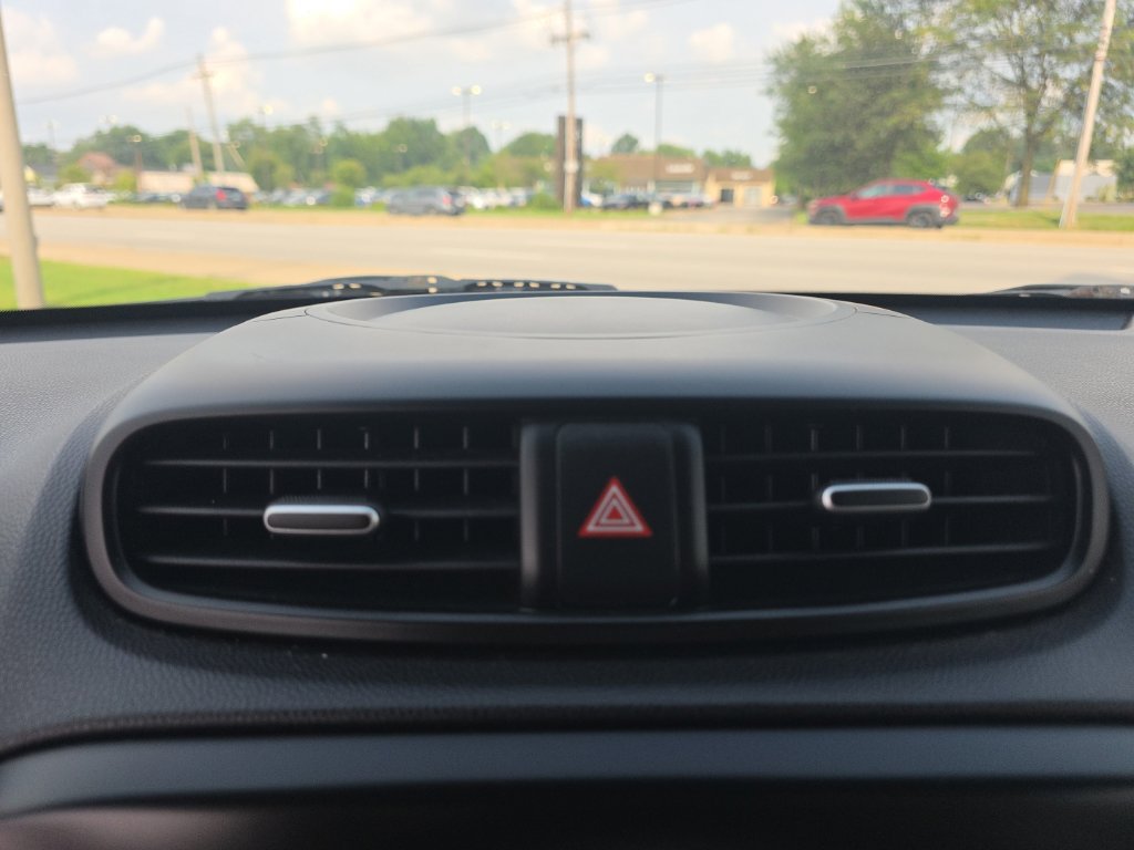 Used 2014 Kia Soul FWD image 21