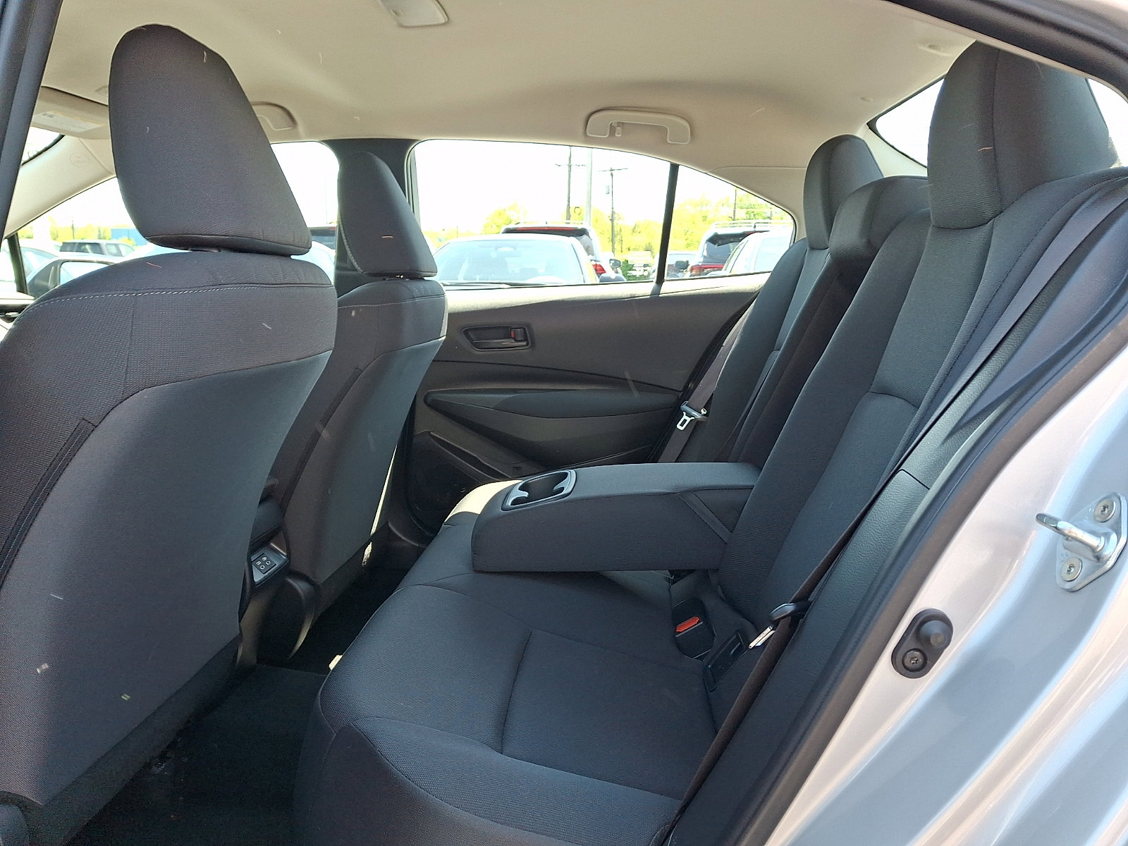 Used 2023 Toyota Corolla LE image 10