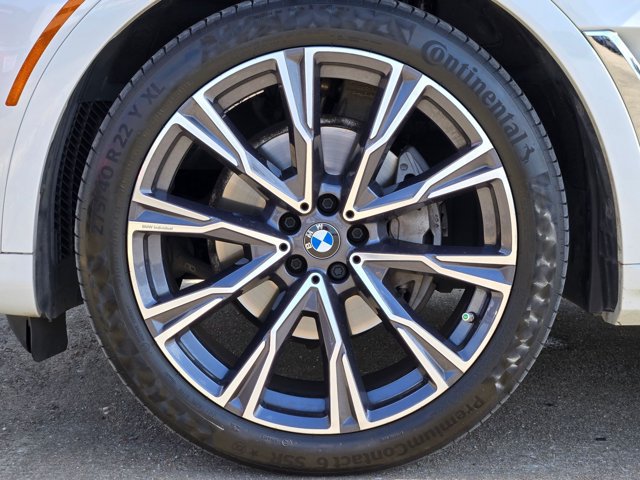 Used 2021 BMW X7 xDrive40i w/ Executive Package AWD/4WD image 25