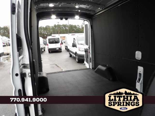 New 2026 Ford Transit 250 148 Medium Roof w/ Load Area Protection Package RWD image 31