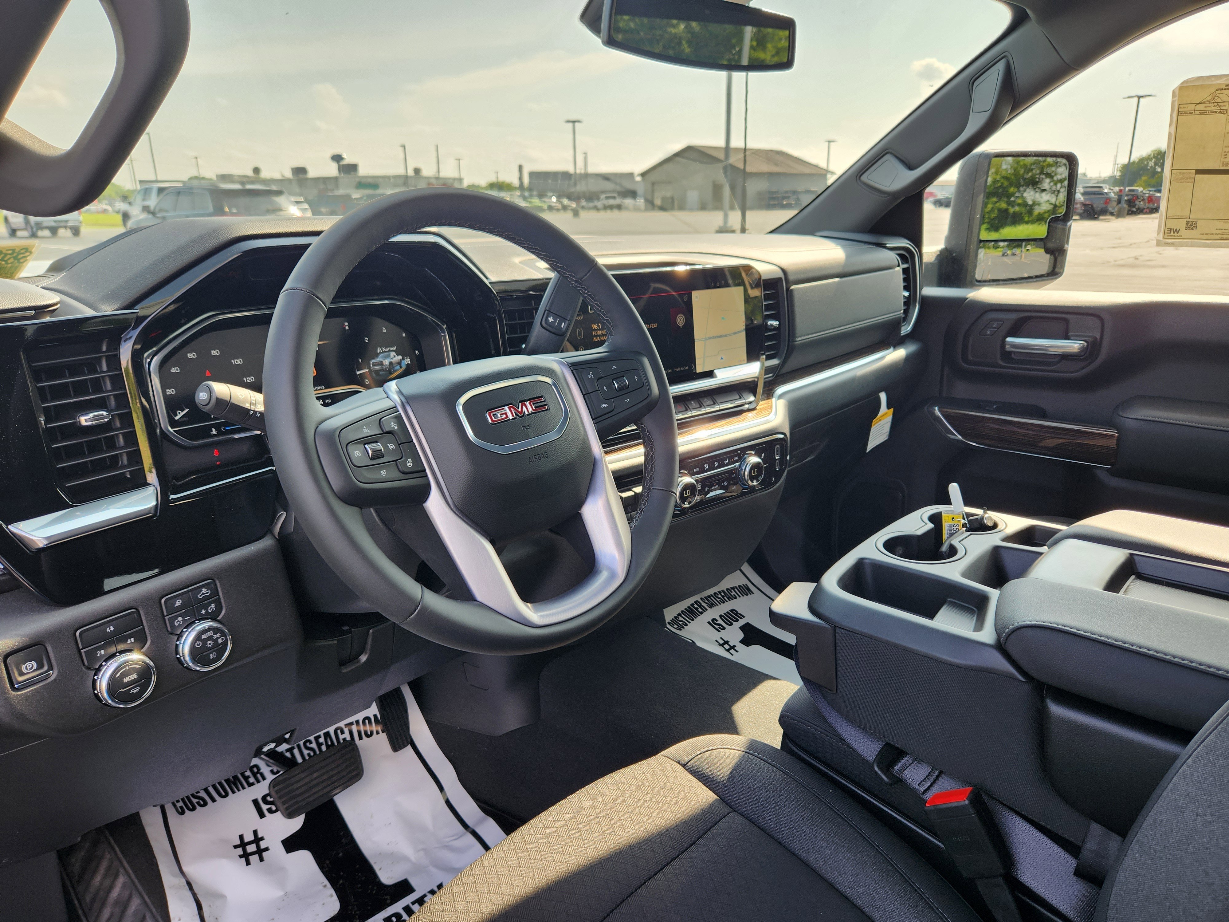 New 2025 GMC Sierra 2500 SLE w/ SLE Convenience Package image 8