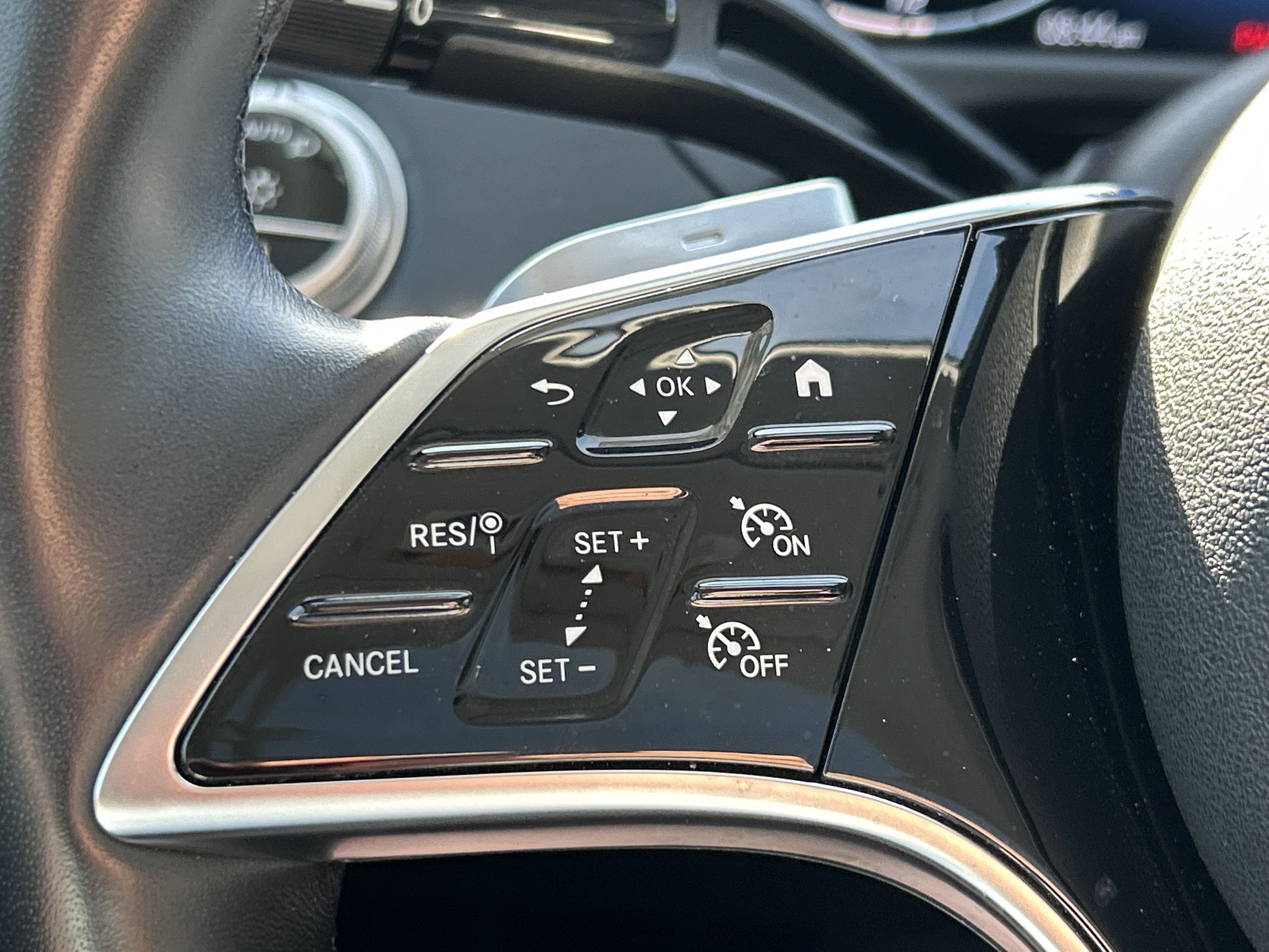 Certified 2025 Mercedes-Benz E 350 Sedan w/ Winter Package image 29