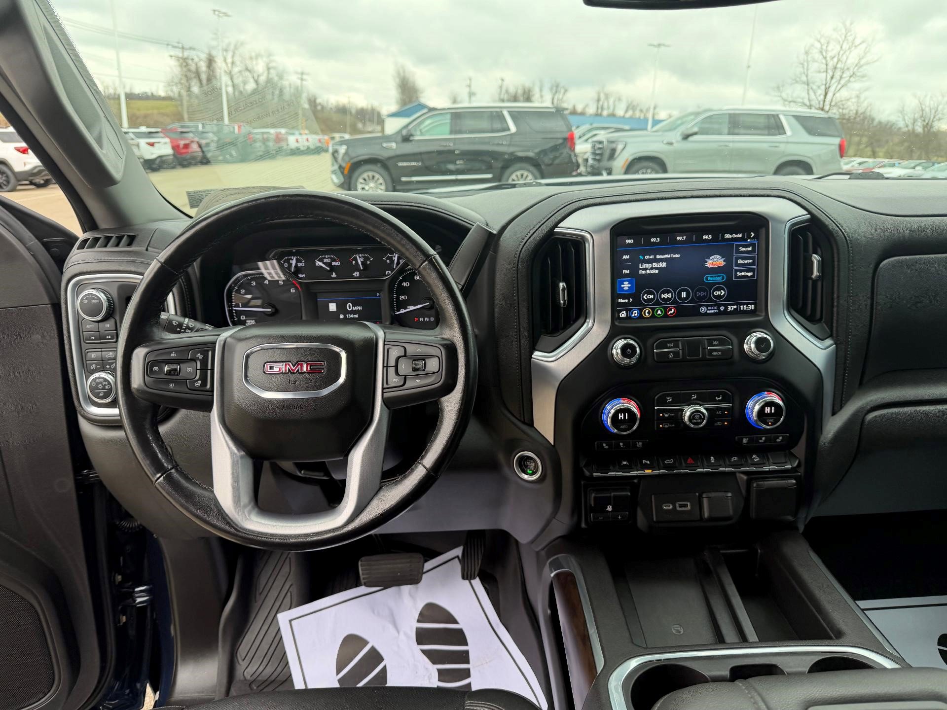 Certified 2022 GMC Sierra 1500 SLT w/ SLT Premium Plus Package image 17