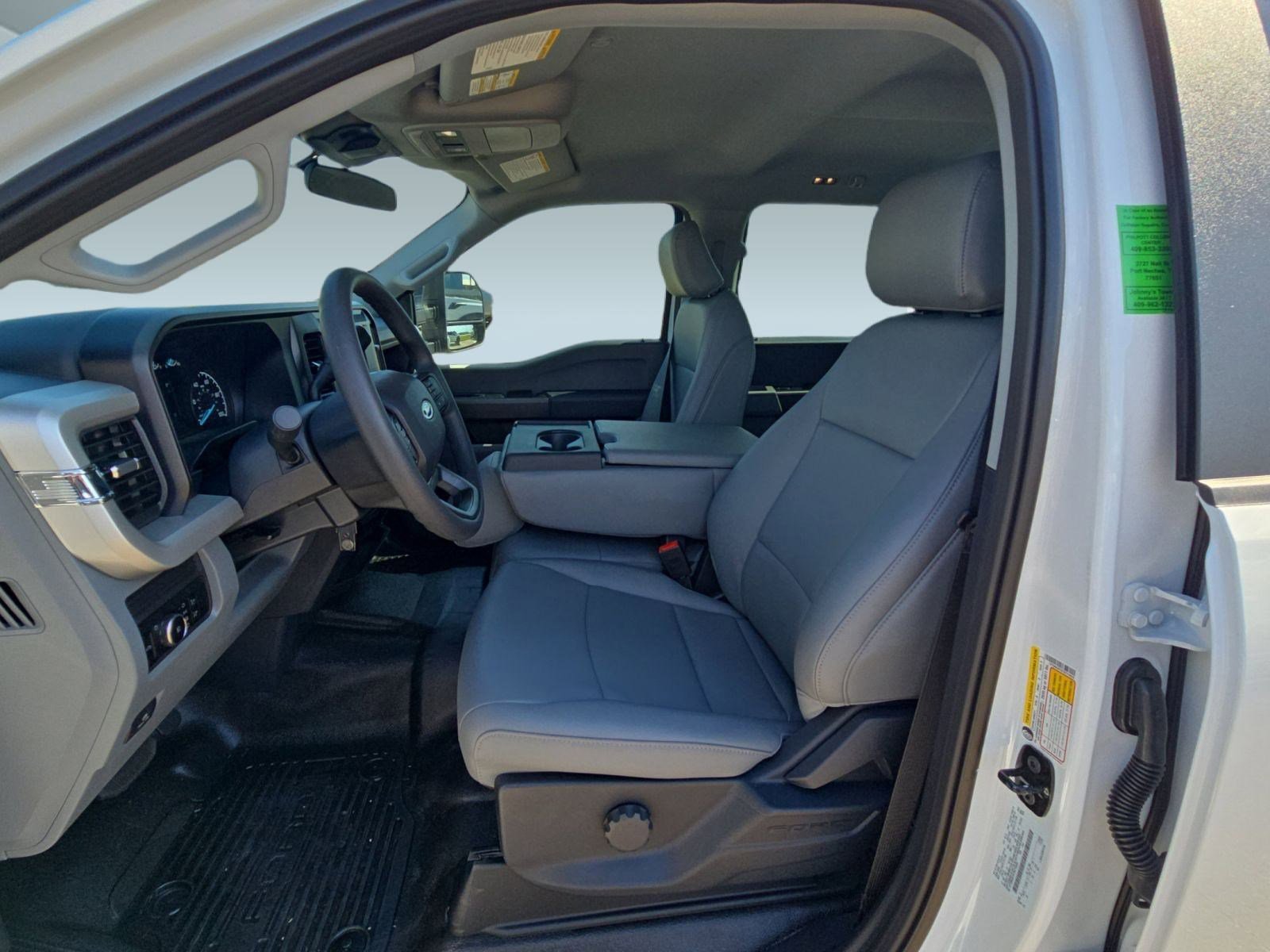 New 2026 Ford F350 XL image 4