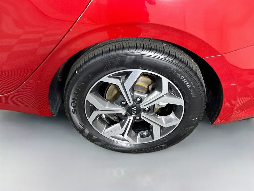 Used 2021 Kia Forte LXS FWD image 31