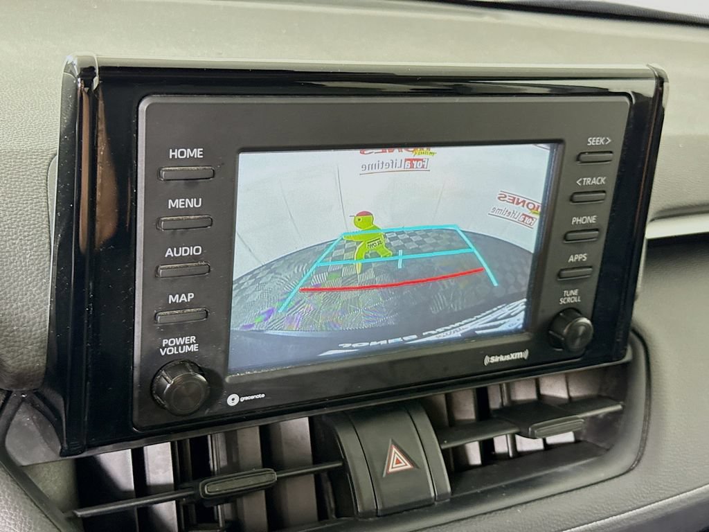 Certified 2020 Toyota RAV4 XLE w/ Convenience Package AWD/4WD image 6