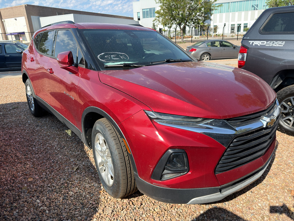 Used 2019 Chevrolet Blazer LT w/ Sound & Technology Package FWD image 2