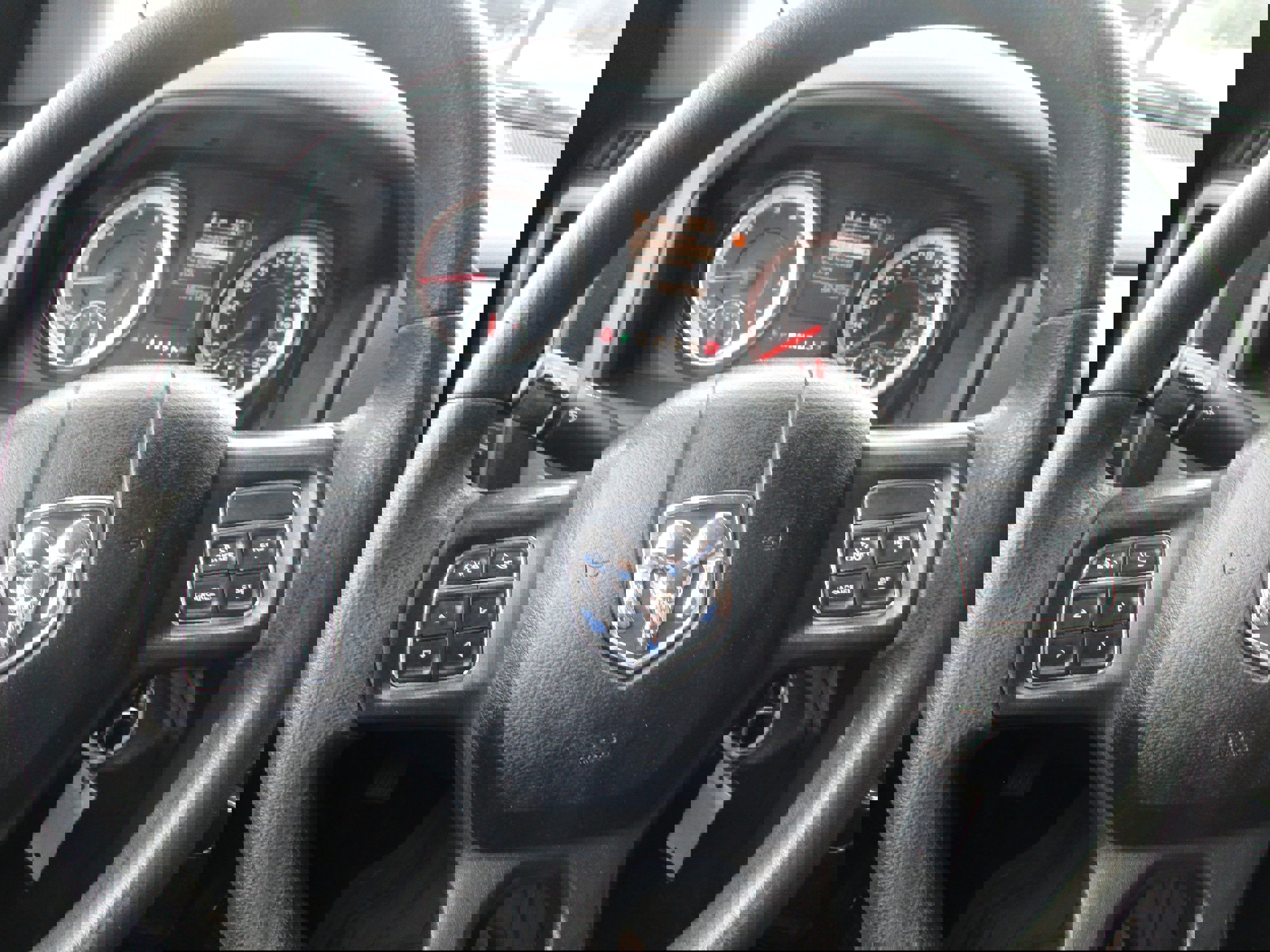 Used 2018 RAM 2500 Tradesman w/ Chrome Appearance Group image 22