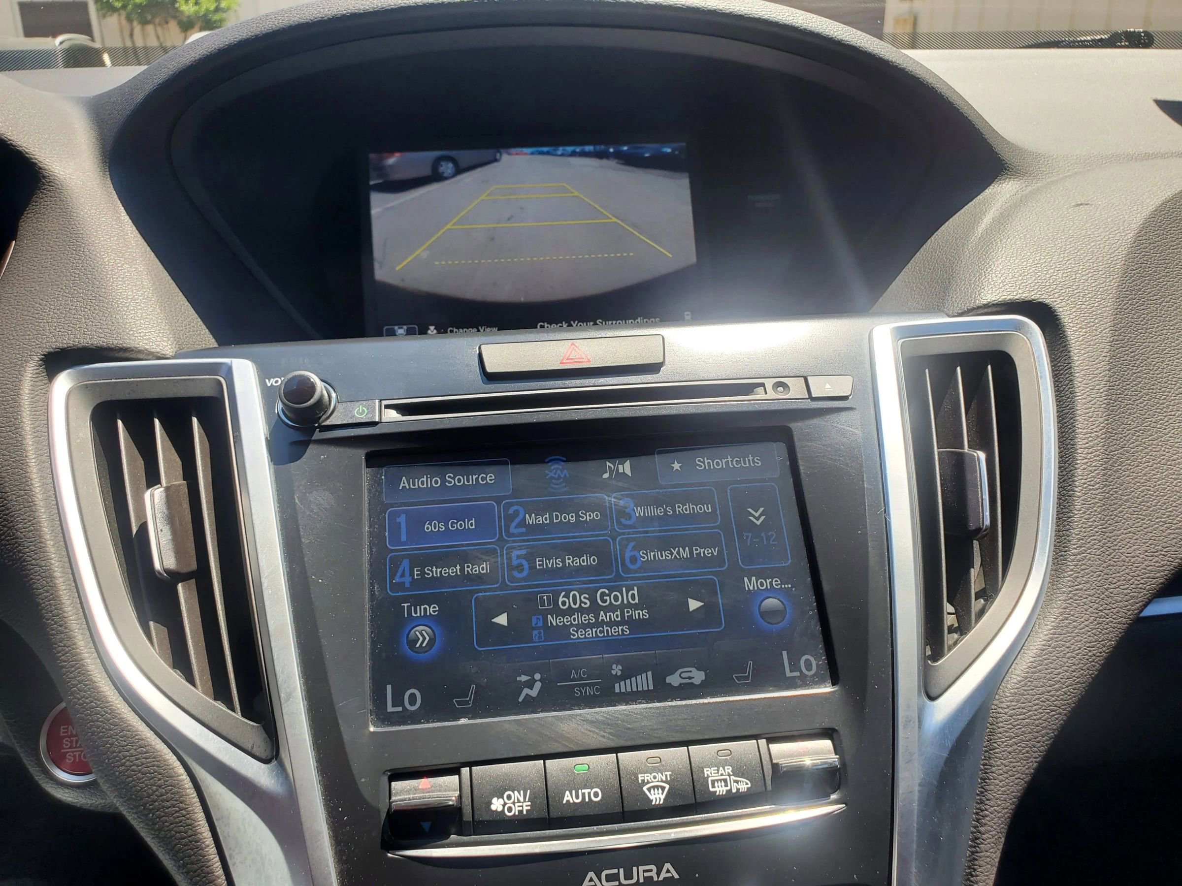 Used 2015 Acura TLX V6 w/ Technology Package FWD image 40