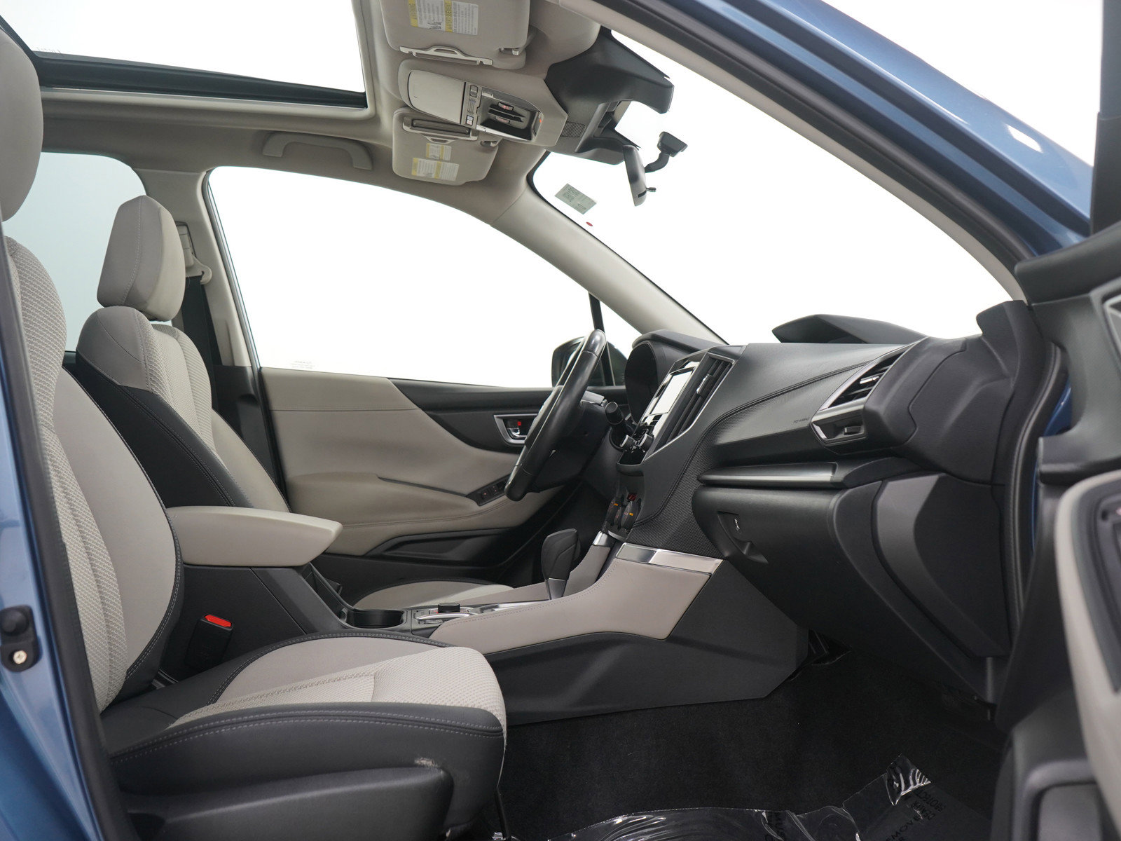 Used 2024 Subaru Forester Premium image 11