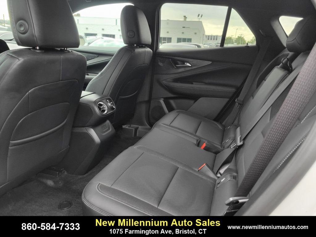 Used 2024 Chevrolet Blazer EV LT image 16