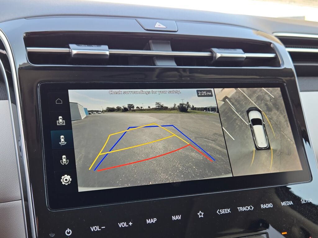 Used 2024 Hyundai Tucson Limited AWD/4WD image 33