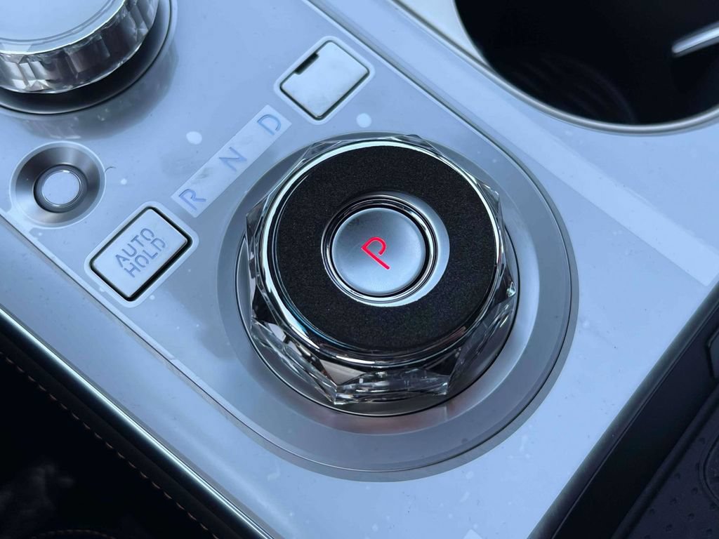 New 2026 Genesis GV70 2.5T Sport Prestige AWD/4WD image 13