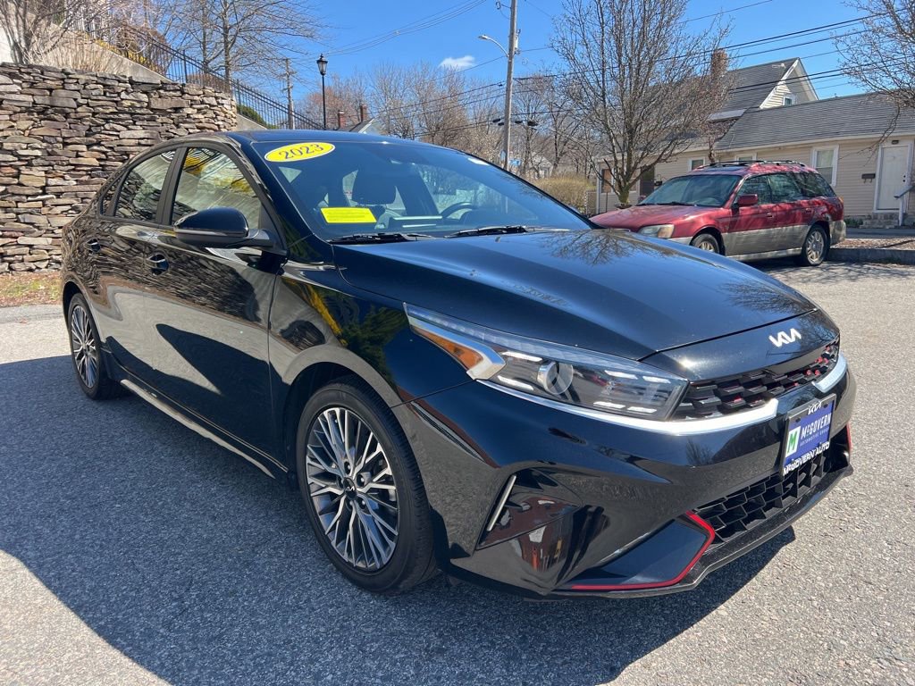 Certified 2023 Kia Forte GT-Line image 7