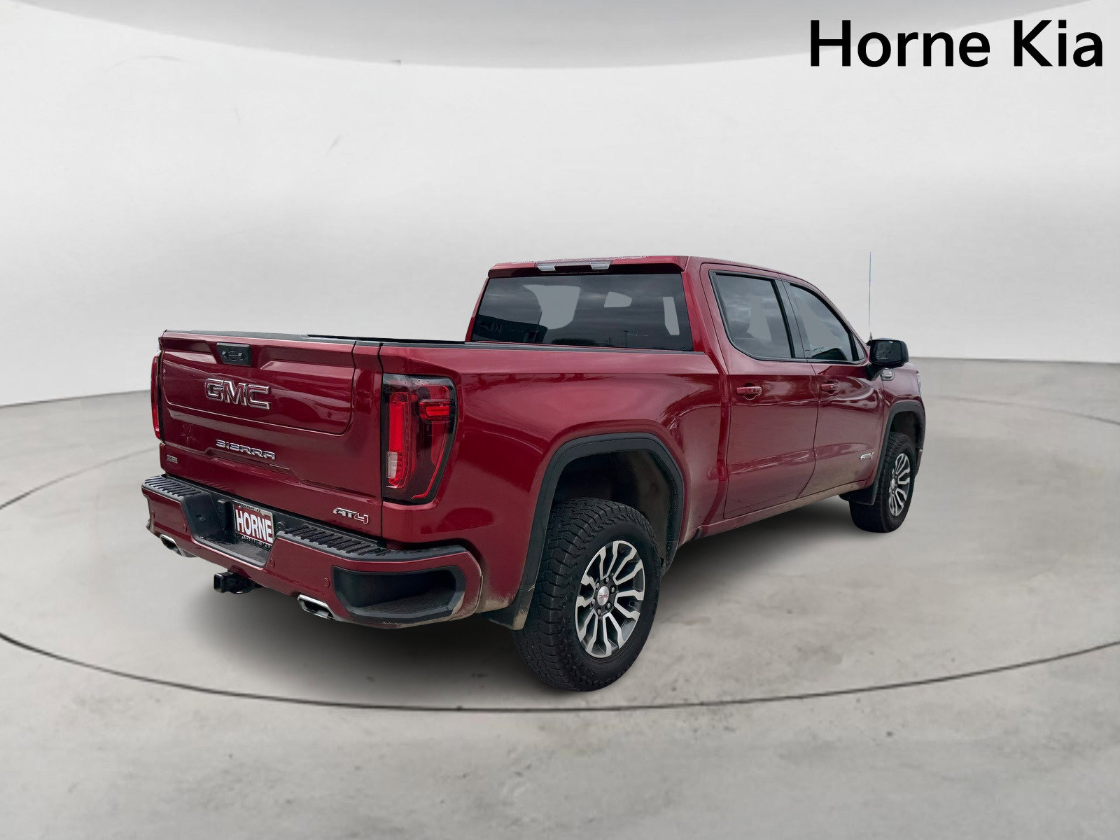 Used 2023 GMC Sierra 1500 AT4 AWD/4WD image 4