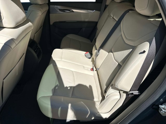 Used 2024 Cadillac XT5 Premium Luxury w/ LPO, Floor Liner Package AWD/4WD image 13