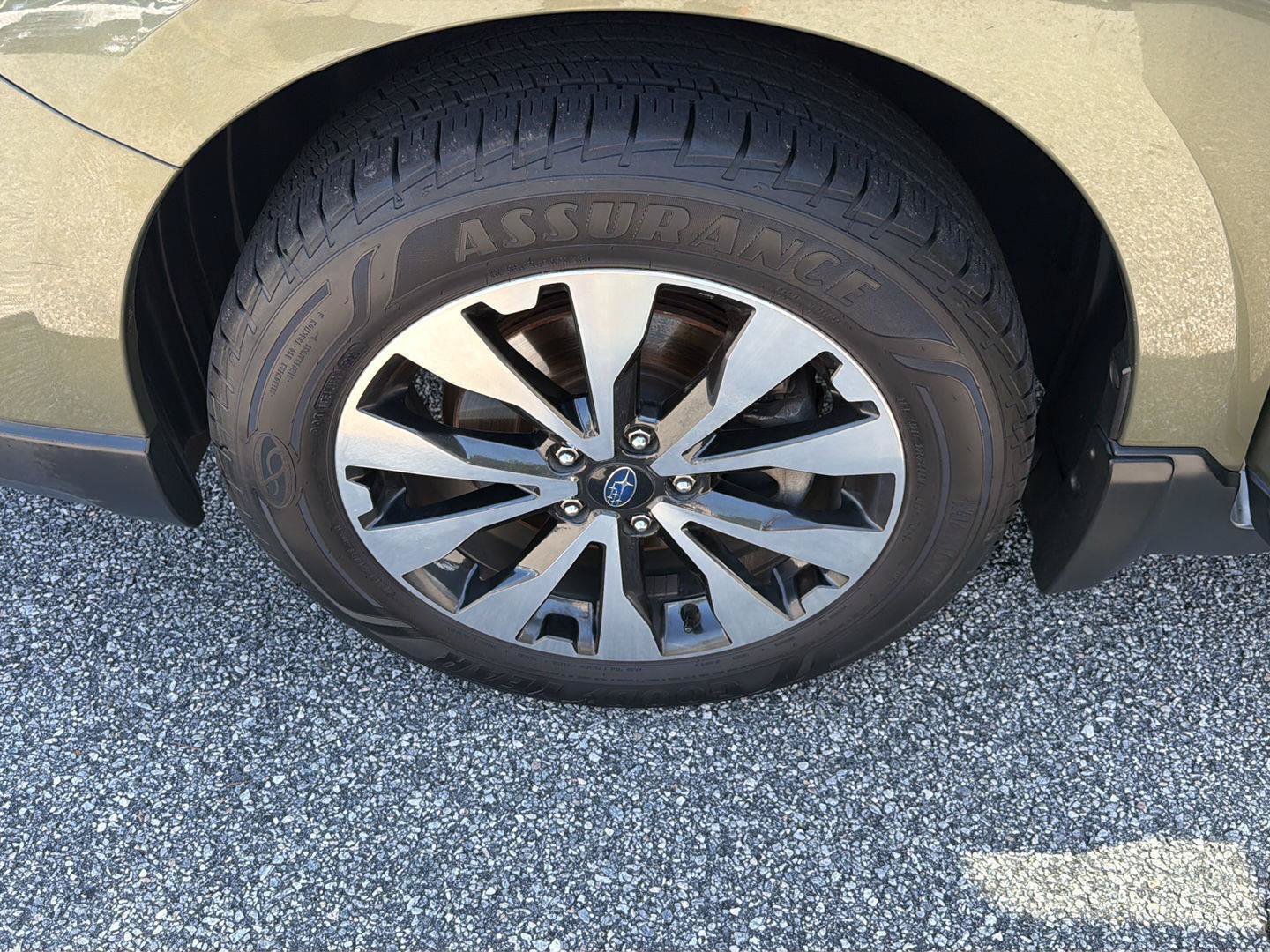 Used 2017 Subaru Outback 2.5i Limited w/ Popular Package #5 AWD/4WD image 39
