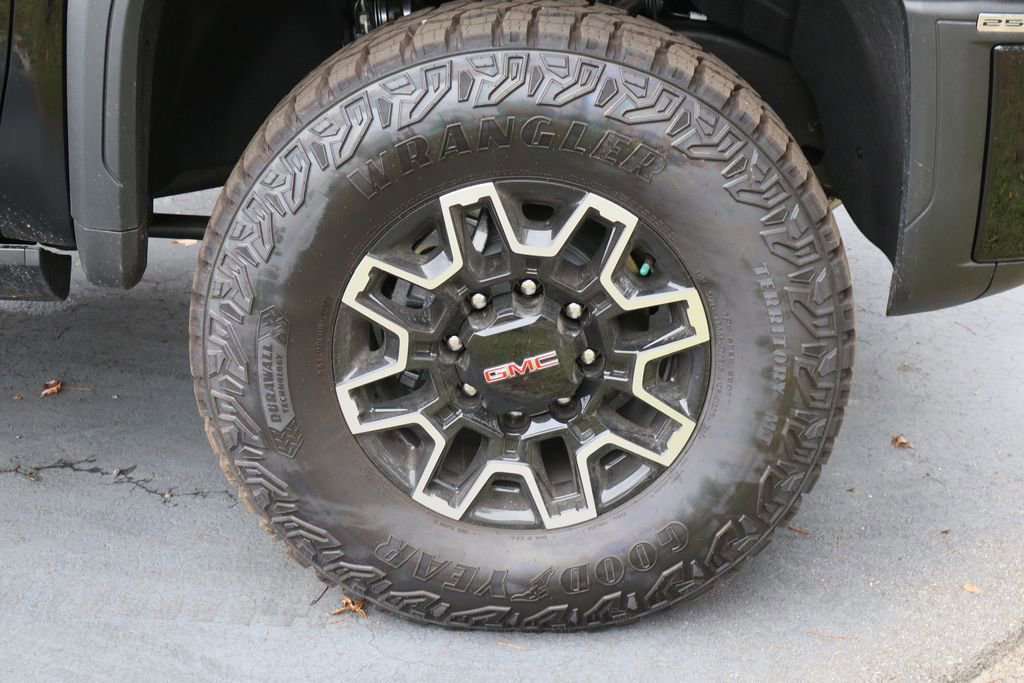 New 2026 GMC Sierra 2500 AT4X image 19