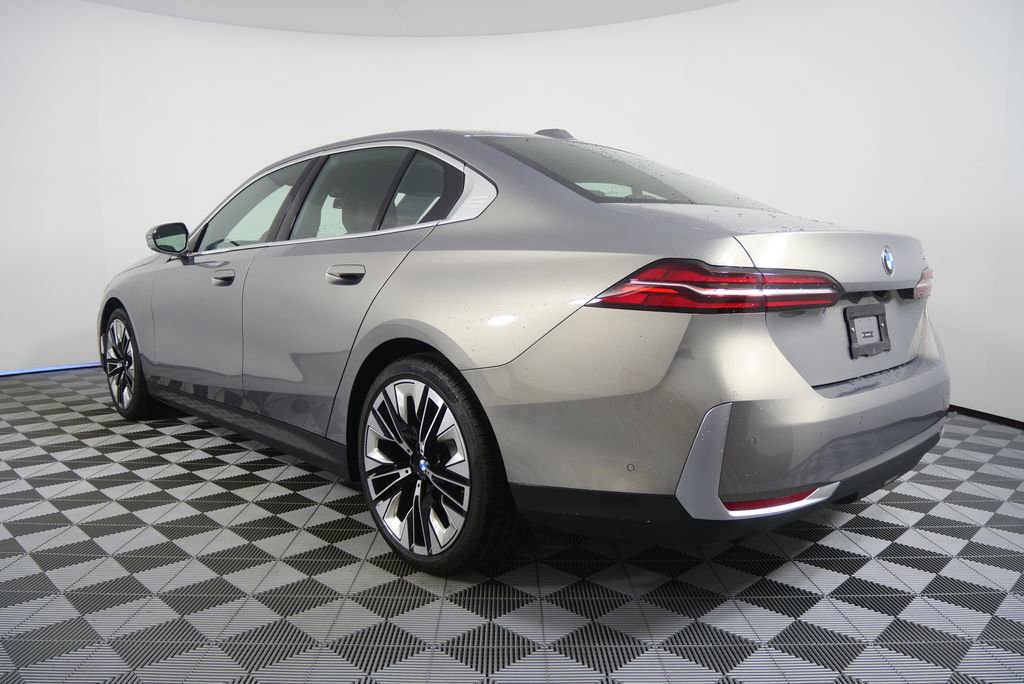 Used 2025 BMW 530i 530i image 5