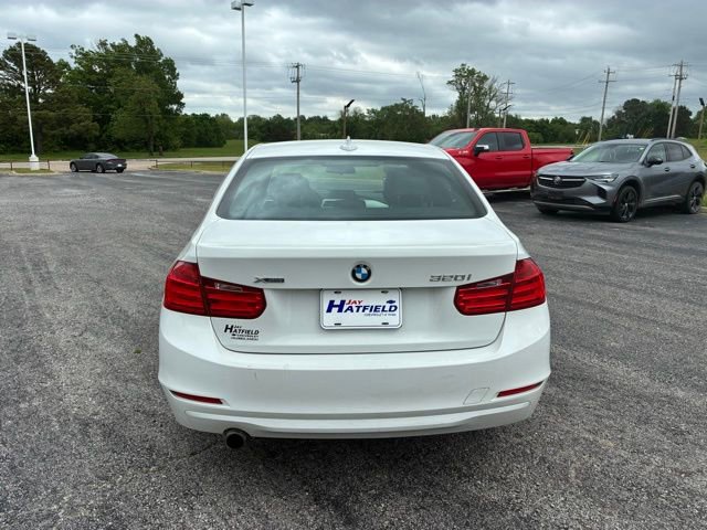 Used 2015 BMW 320i xDrive Sedan AWD/4WD image 5