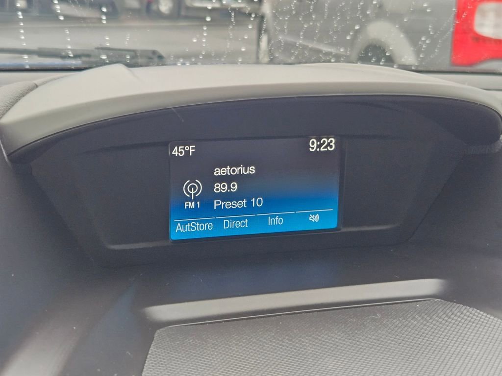 Used 2019 Ford Escape S image 22