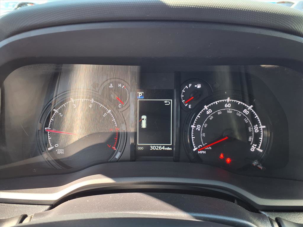 Used 2022 Toyota 4Runner SR5 image 12