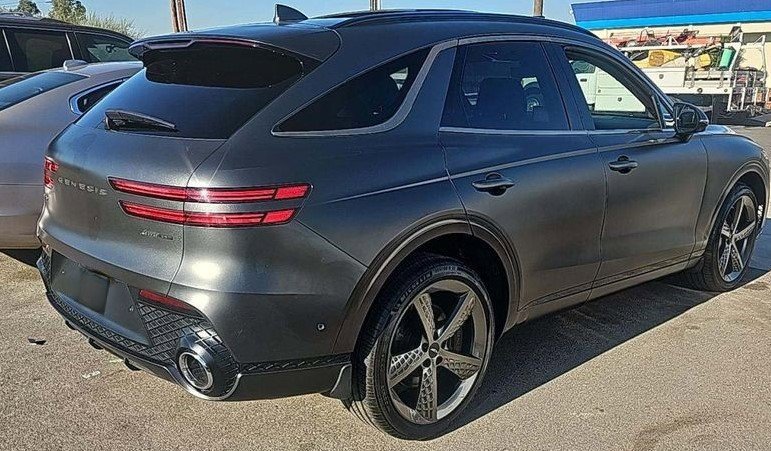 Used 2024 Genesis GV70 3.5T Sport w/ Sport Advanced Package image 16