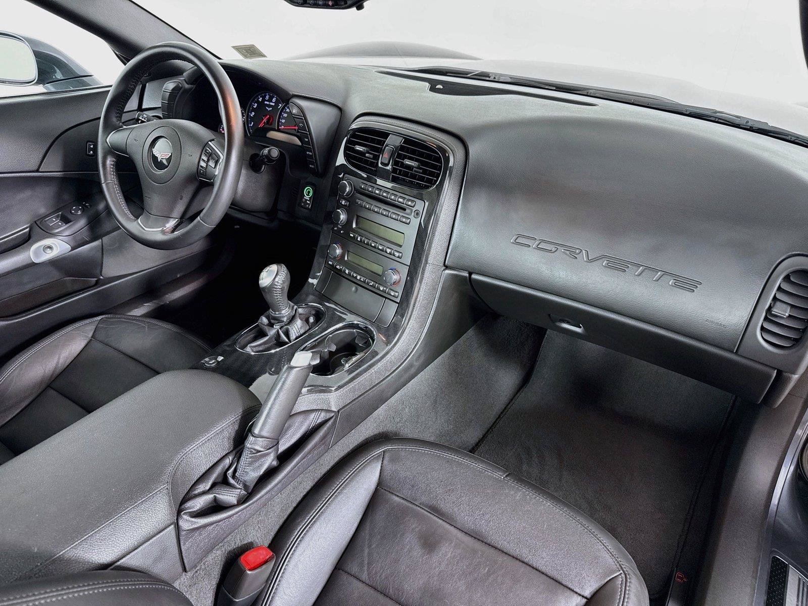 Used 2012 Chevrolet Corvette Coupe RWD image 24