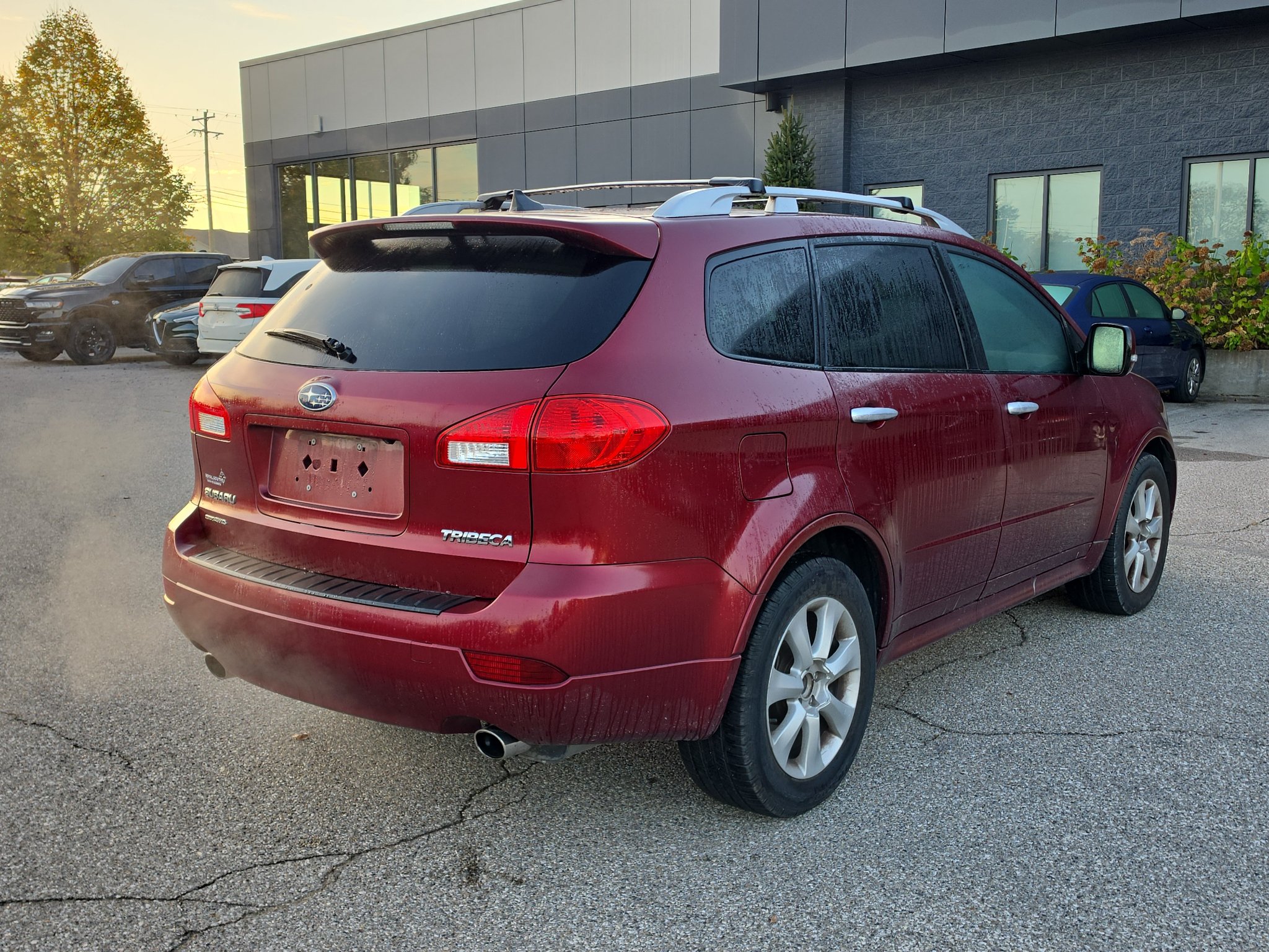 Used 2011 Subaru Tribeca Touring AWD/4WD image 7