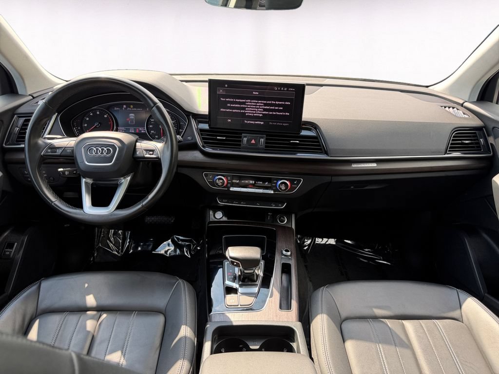 Used 2023 Audi Q5 2.0T Premium w/ Convenience Package AWD/4WD image 10