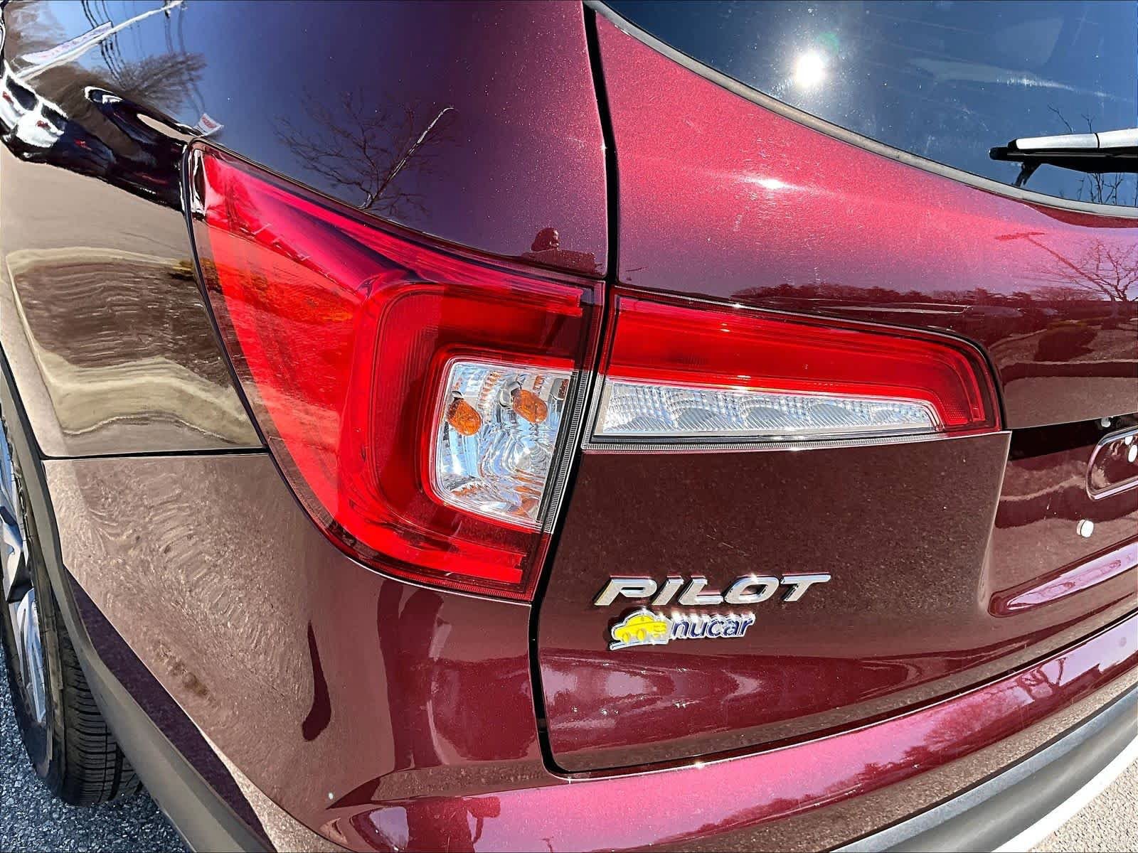 Used 2021 Honda Pilot EX image 32