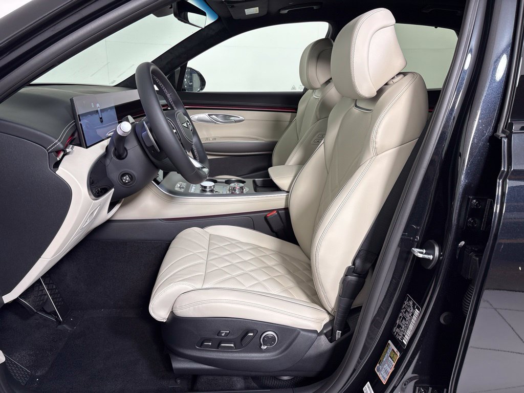 New 2027 Genesis GV70 2.5T Sport Prestige AWD/4WD image 14