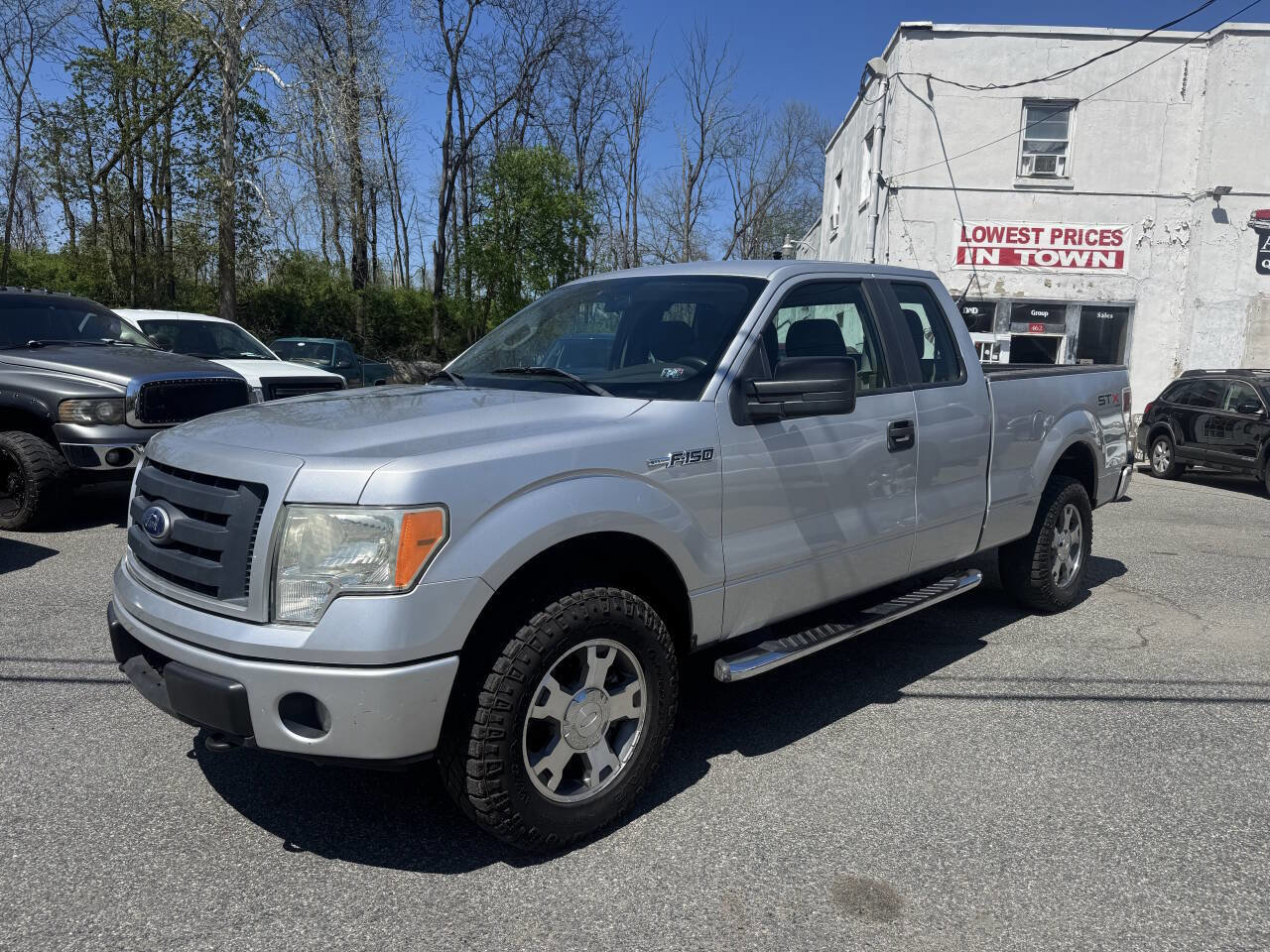 Used 2010 Ford F150 STX AWD/4WD image 2