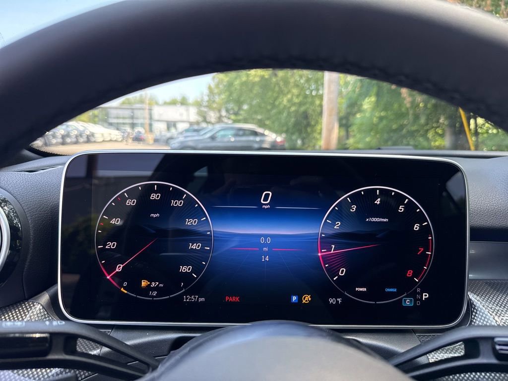 New 2025 Mercedes-Benz C 300 4MATIC Sedan image 9