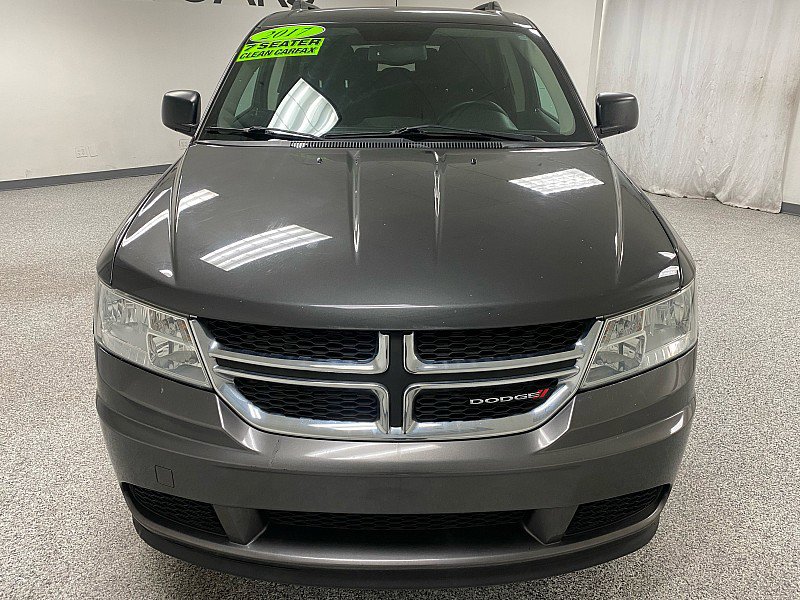 Used 2017 Dodge Journey SE w/ Flexible Seating Group image 2