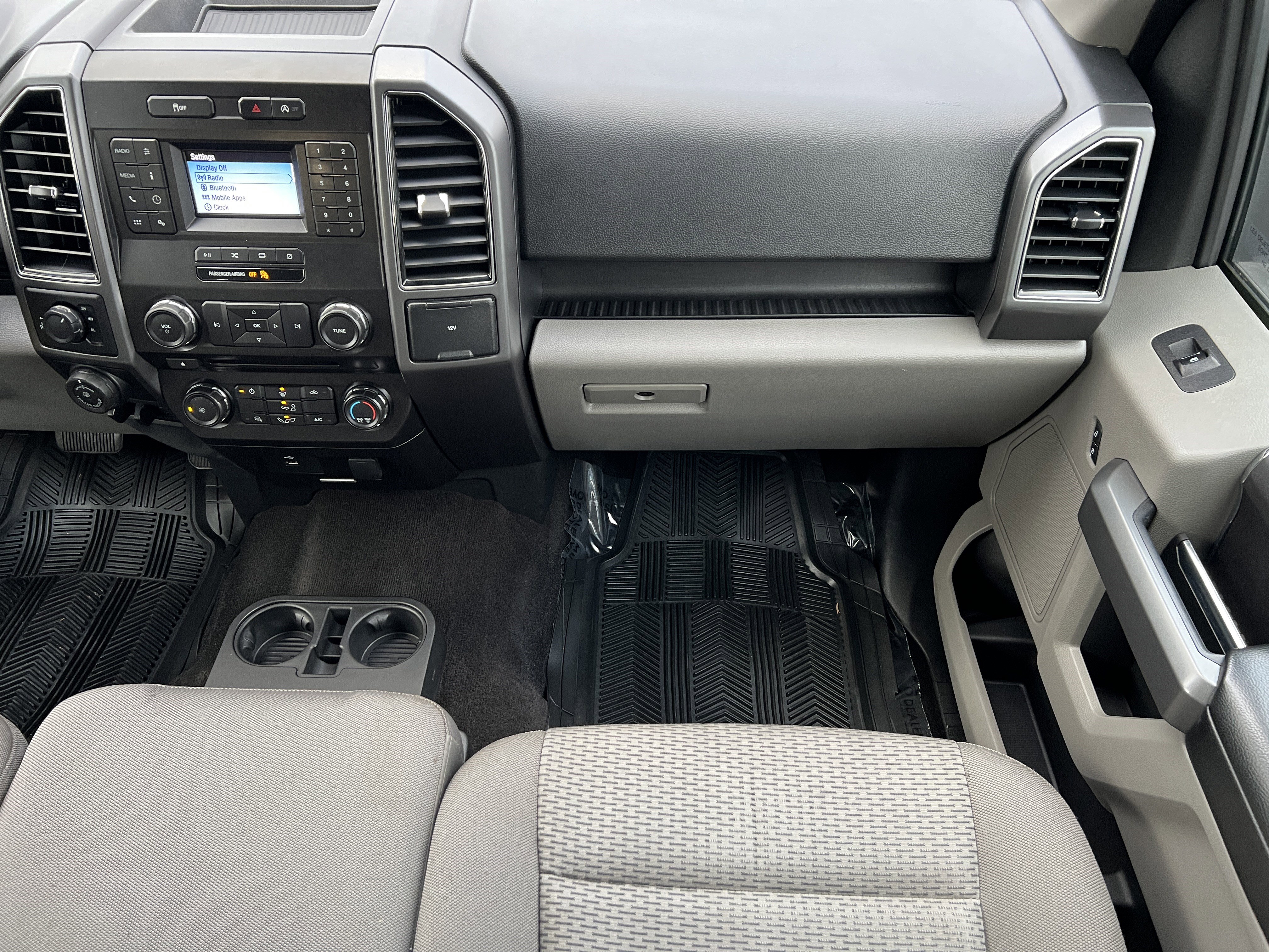 Used 2018 Ford F150 XLT w/ Max Trailer Tow Package image 32