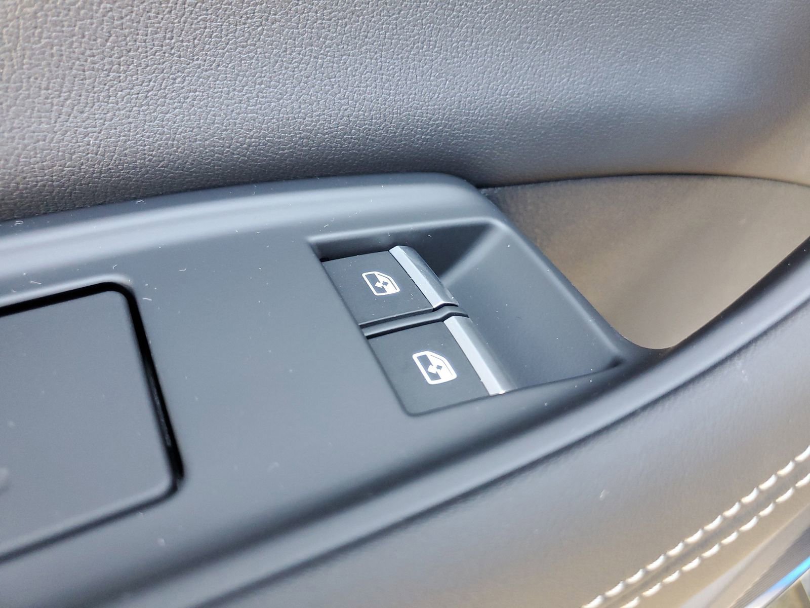 New 2026 Audi Q8 Premium Plus image 17