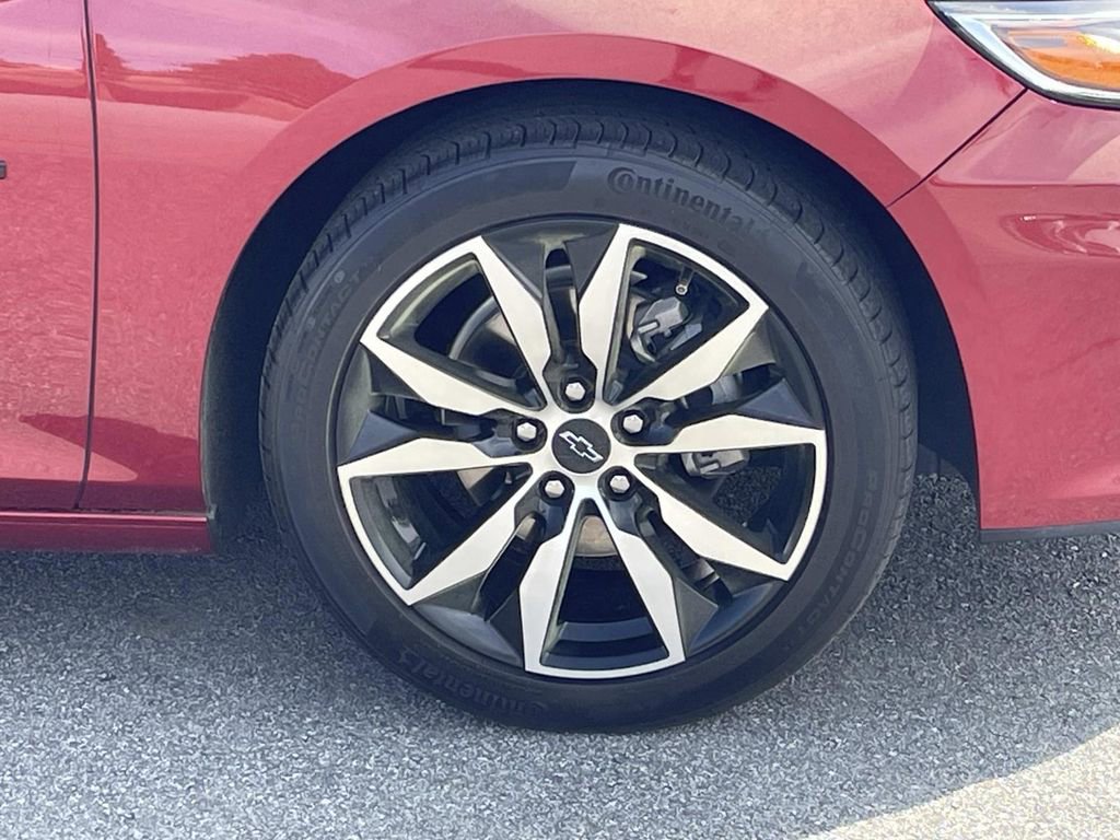 Used 2025 Chevrolet Malibu RS w/ LPO, Floor Liner Package image 10