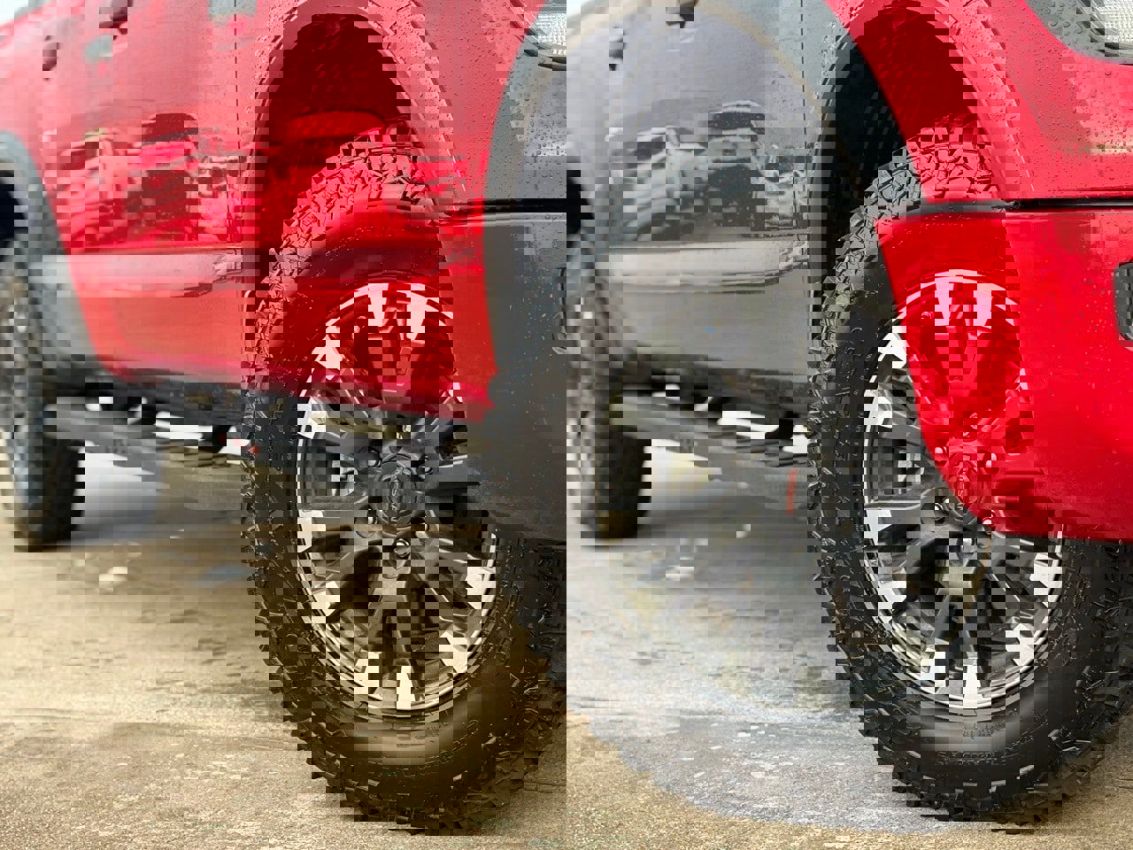 Used 2021 Nissan Titan PRO-4X w/ Pro-4x Convenience Package image 8