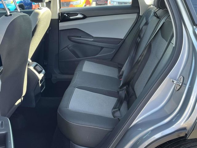 Used 2024 Volkswagen Taos S image 15