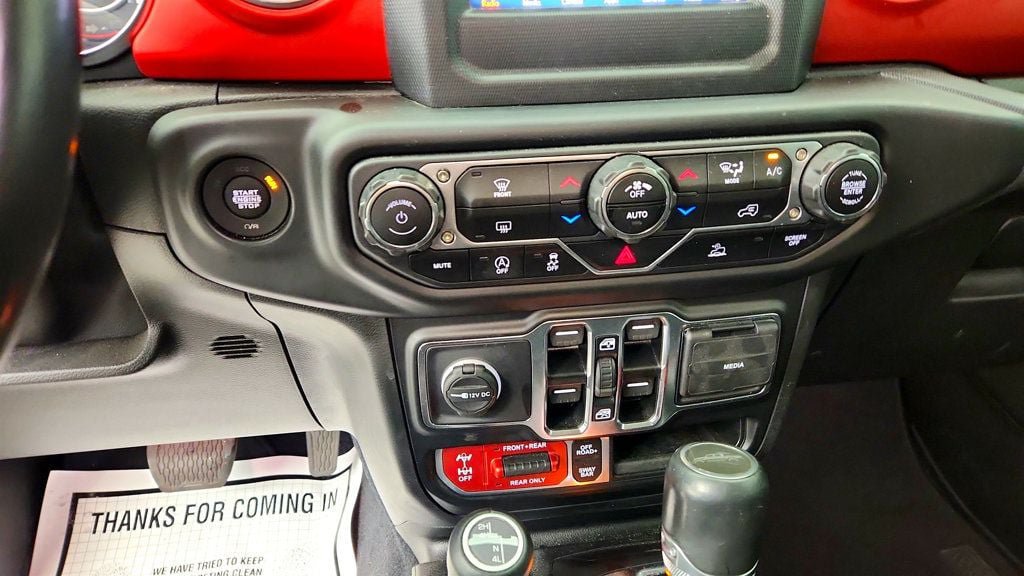 Used 2021 Jeep Gladiator Rubicon w/ Trailer Tow Package AWD/4WD image 16
