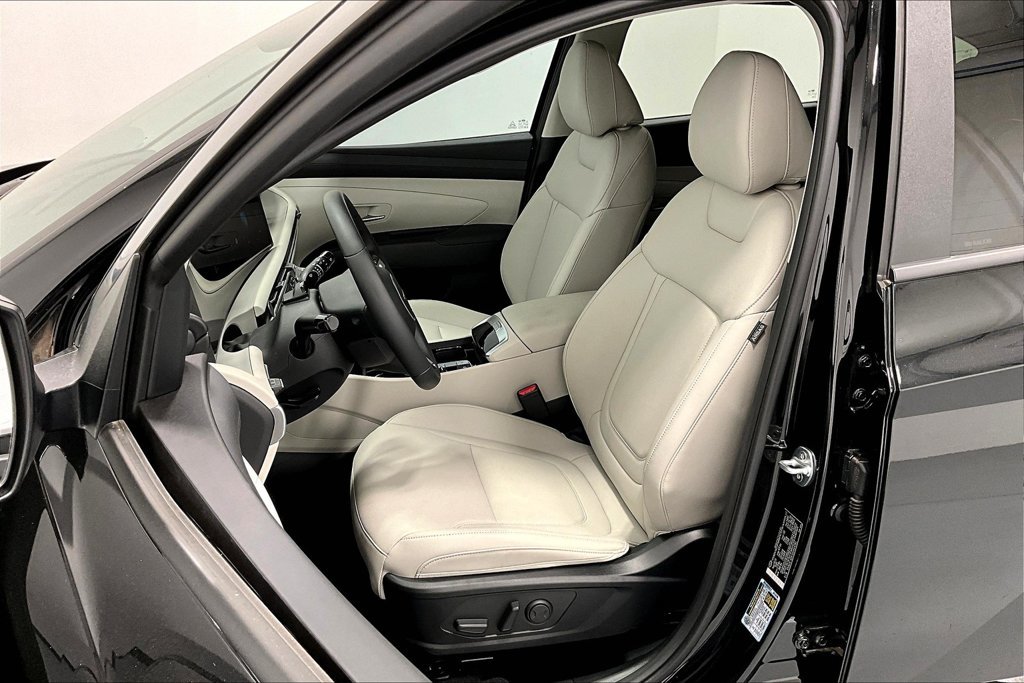Used 2025 Hyundai Tucson SEL FWD image 31