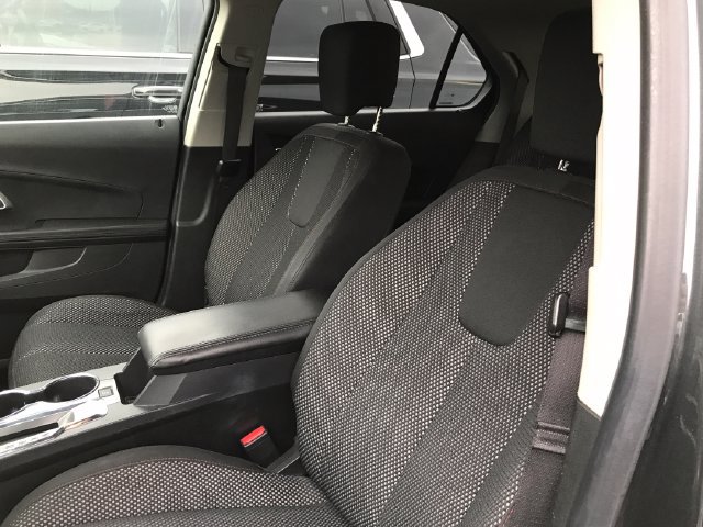 Used 2017 Chevrolet Equinox LT w/ Convenience Package FWD image 30