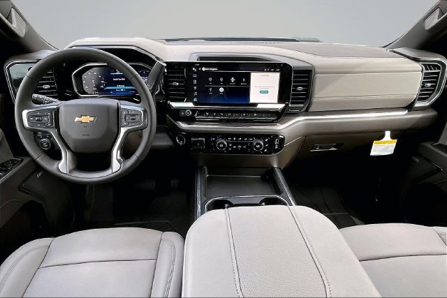 New 2026 Chevrolet Silverado 3500 LTZ w/ LTZ Plus Package AWD/4WD image 5