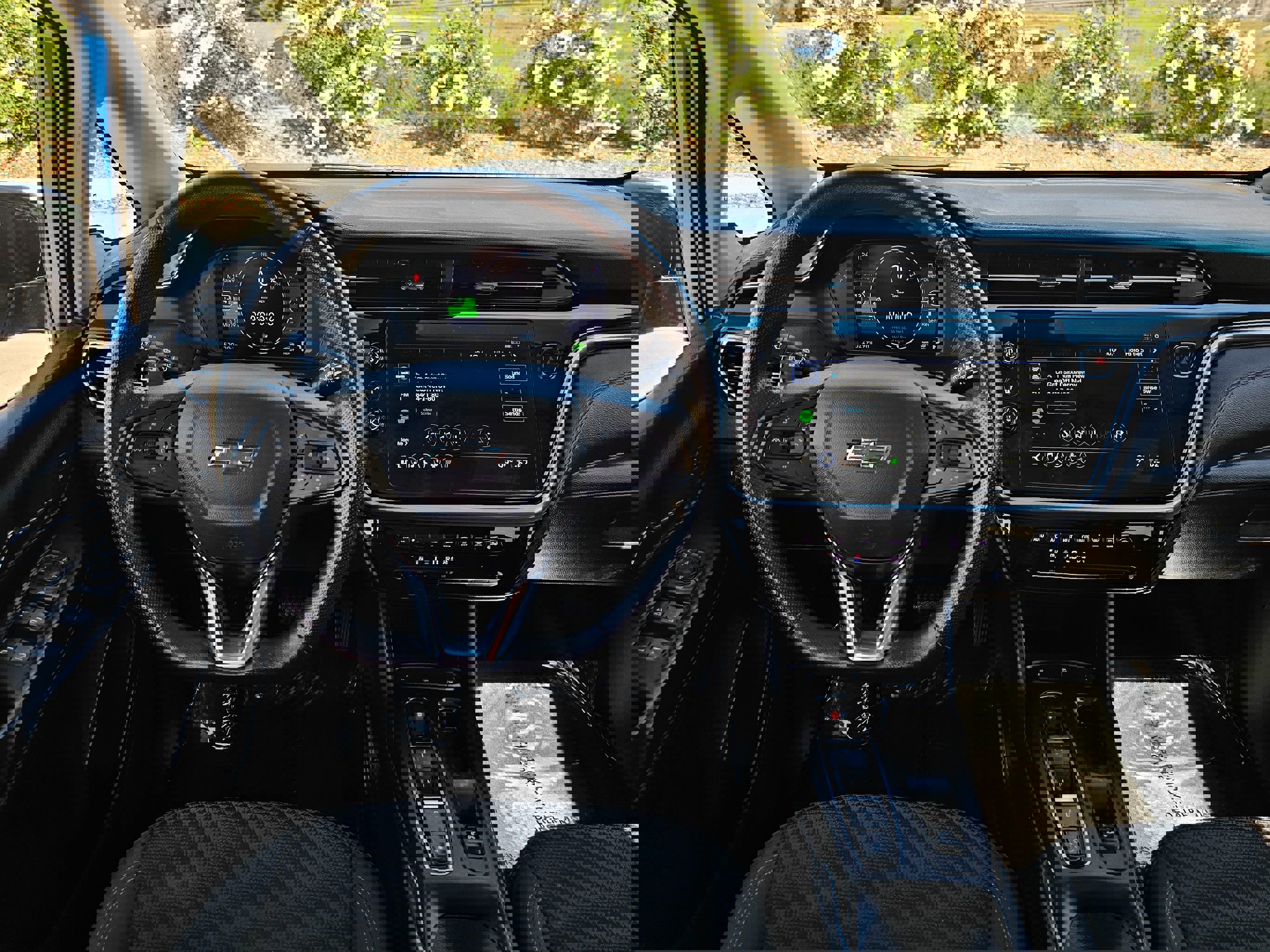 Used 2023 Chevrolet Bolt LT image 21