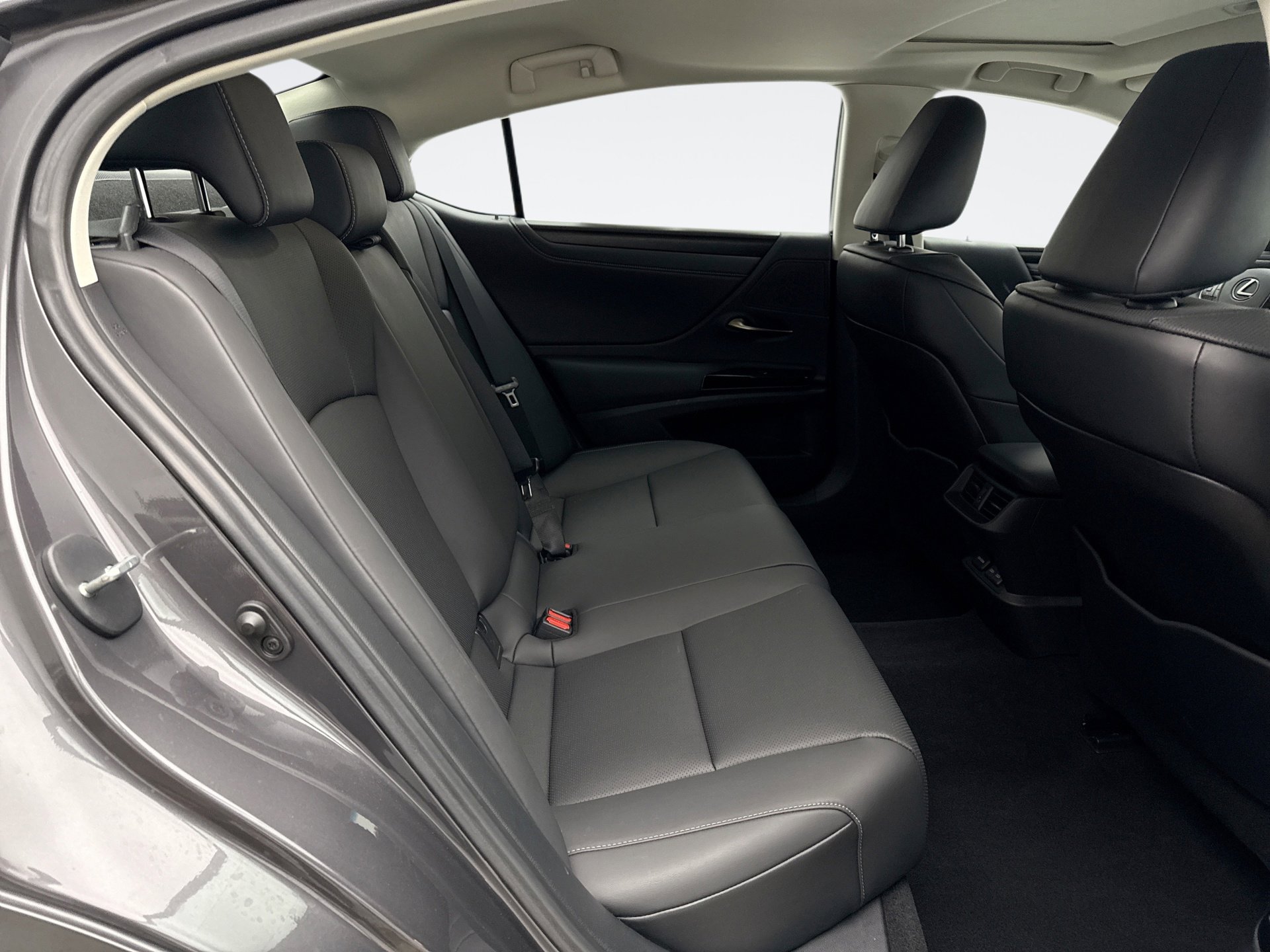 Used 2023 Lexus ES 350 w/ Premium Package image 19