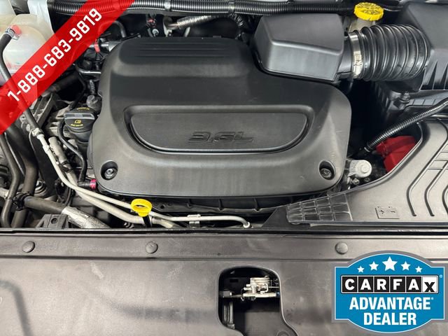 Used 2024 Chrysler Pacifica Touring-L FWD image 7