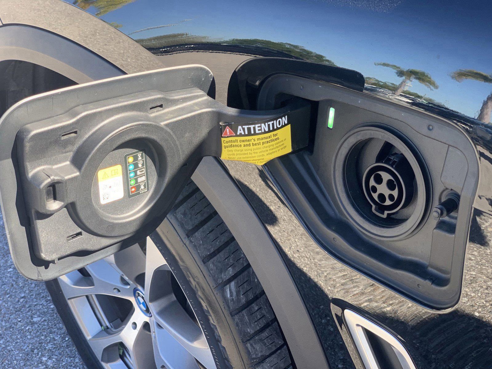 Used 2023 BMW X5 xDrive45e image 15